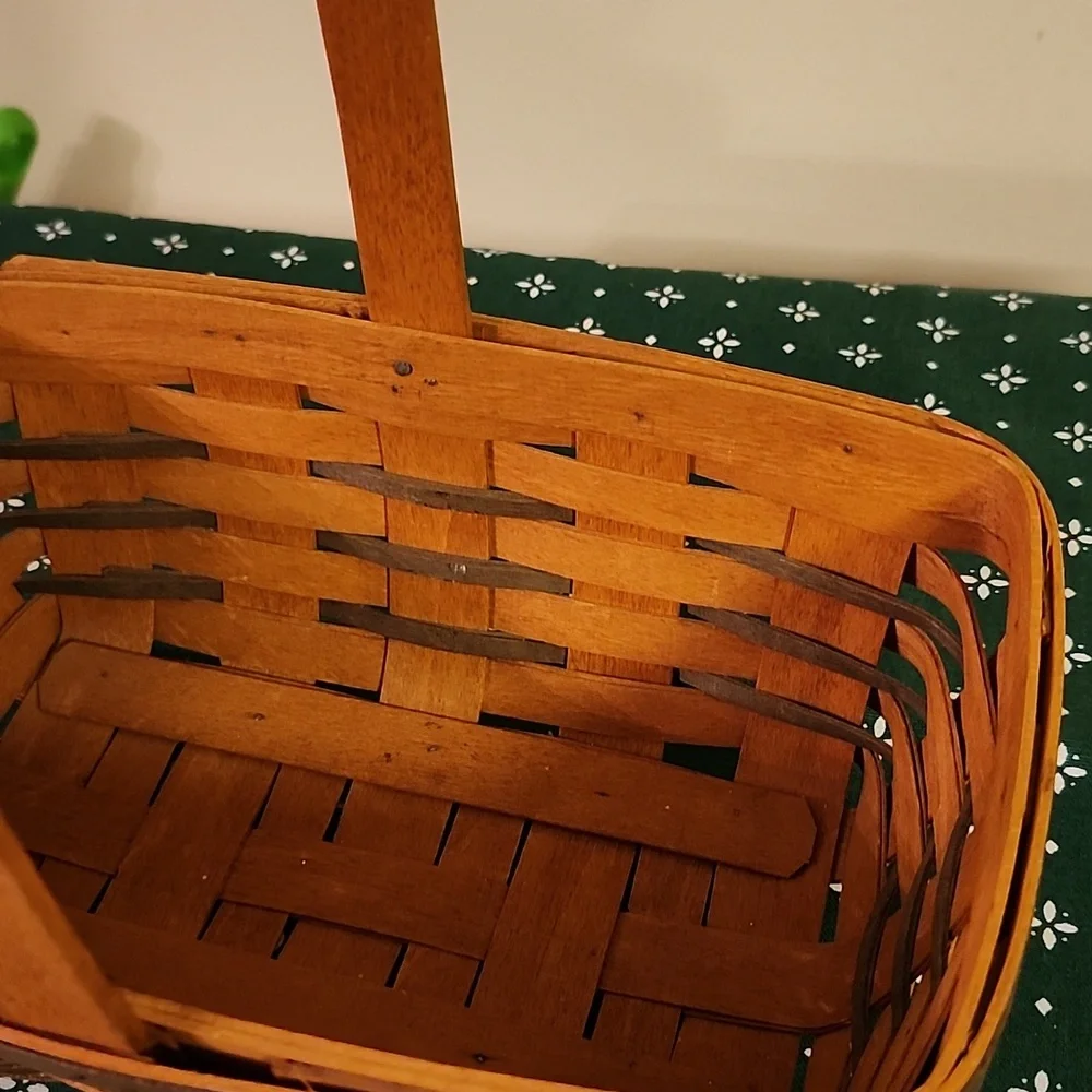 Longaberger 1993 Easter Basket